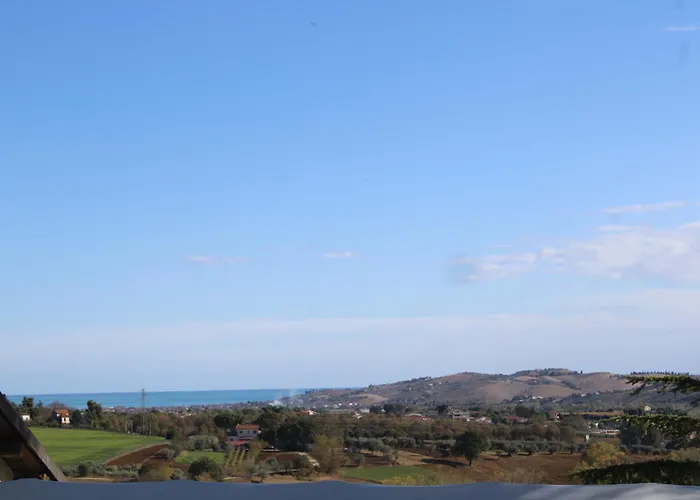 Casale Delle Arti מלון Mosciano SantʼAngelo