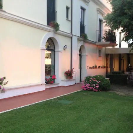 Casale Delle Arti 酒店