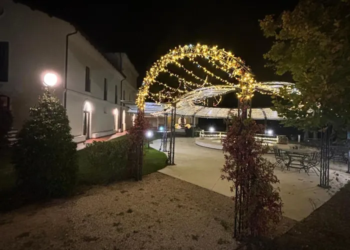 Casale Delle Arti Hotel 3*