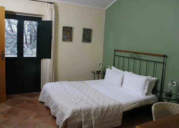 Hotel Casale Delle Arti Mosciano SantʼAngelo